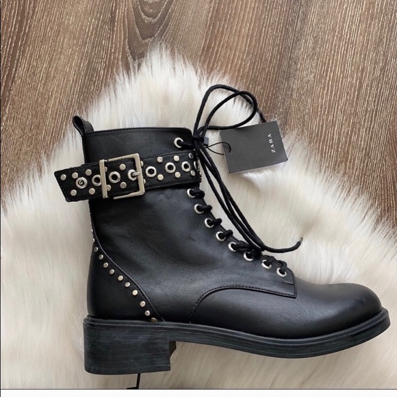 Zara black studded boot - Picture 1 of 4